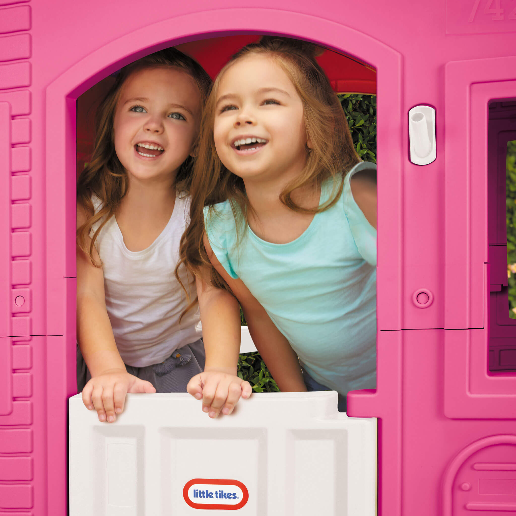 Cape Cottage Playhouse? - Pink - Image 7