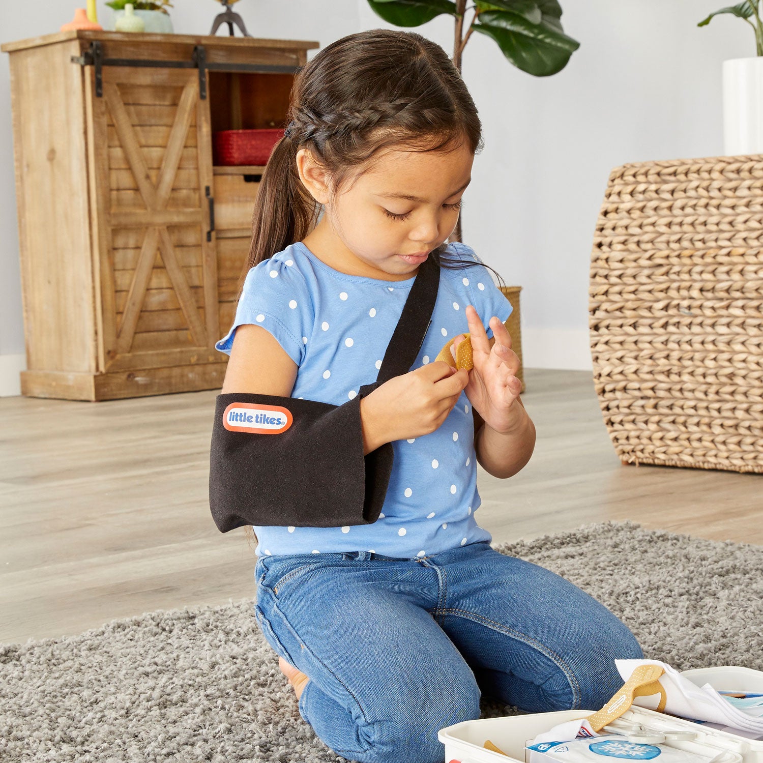 First Aid Kit - Image 6