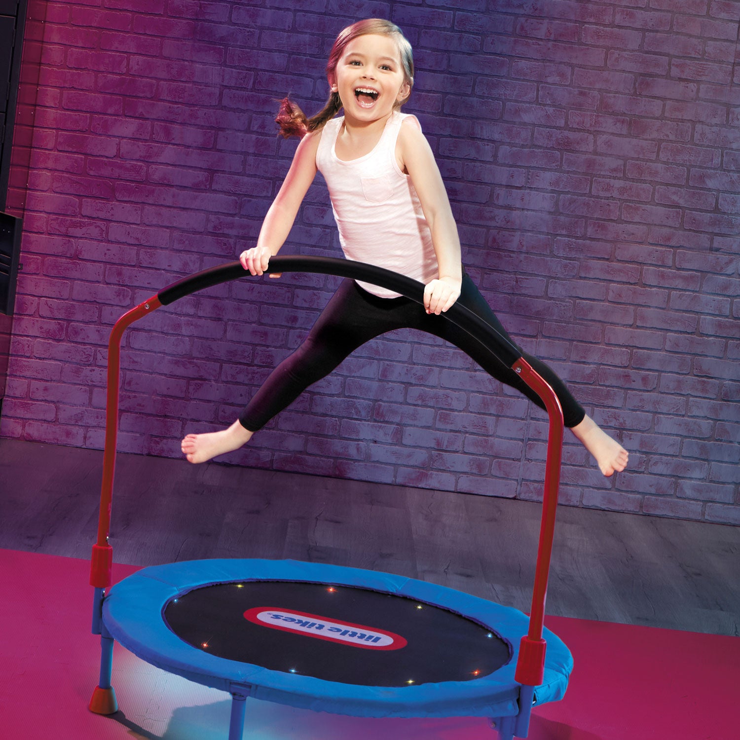 Light-Up Trampoline - Image 4